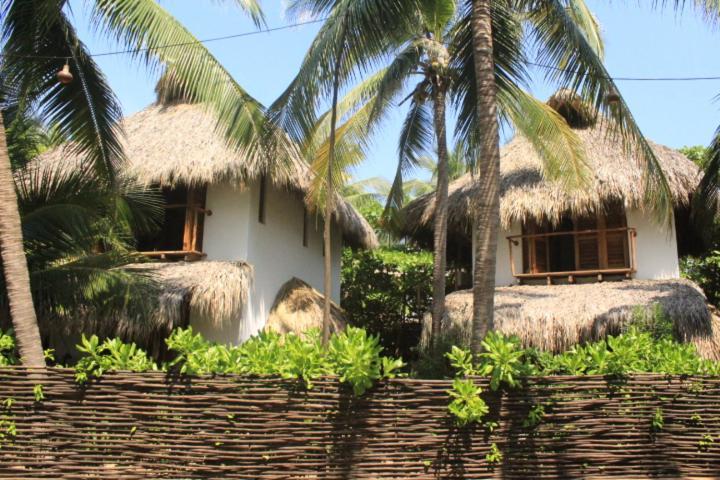 Hotel Descalzo Zipolite Esterno foto